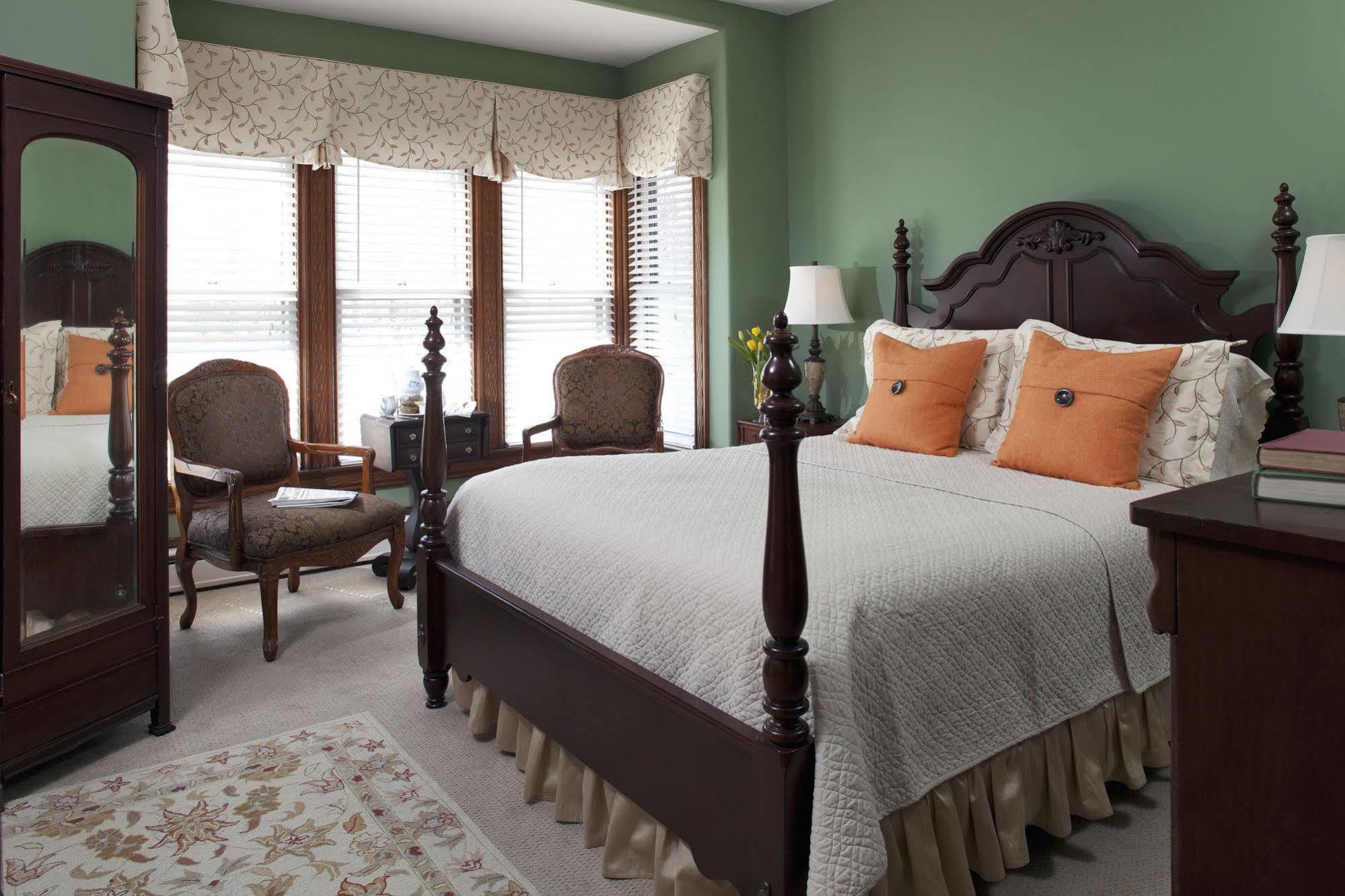 フリーポート ブリュースター ハウス  Bed & Breakfast エクステリア 写真