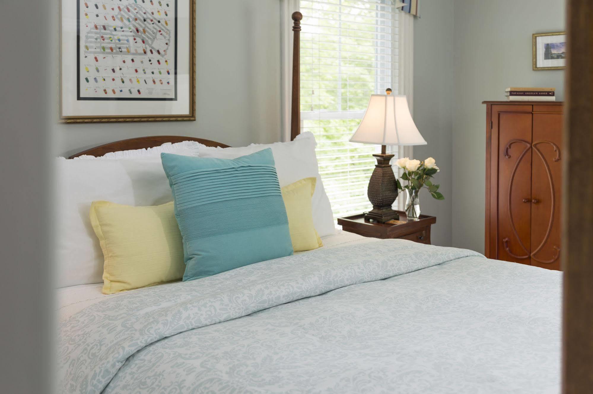 フリーポート ブリュースター ハウス  Bed & Breakfast エクステリア 写真